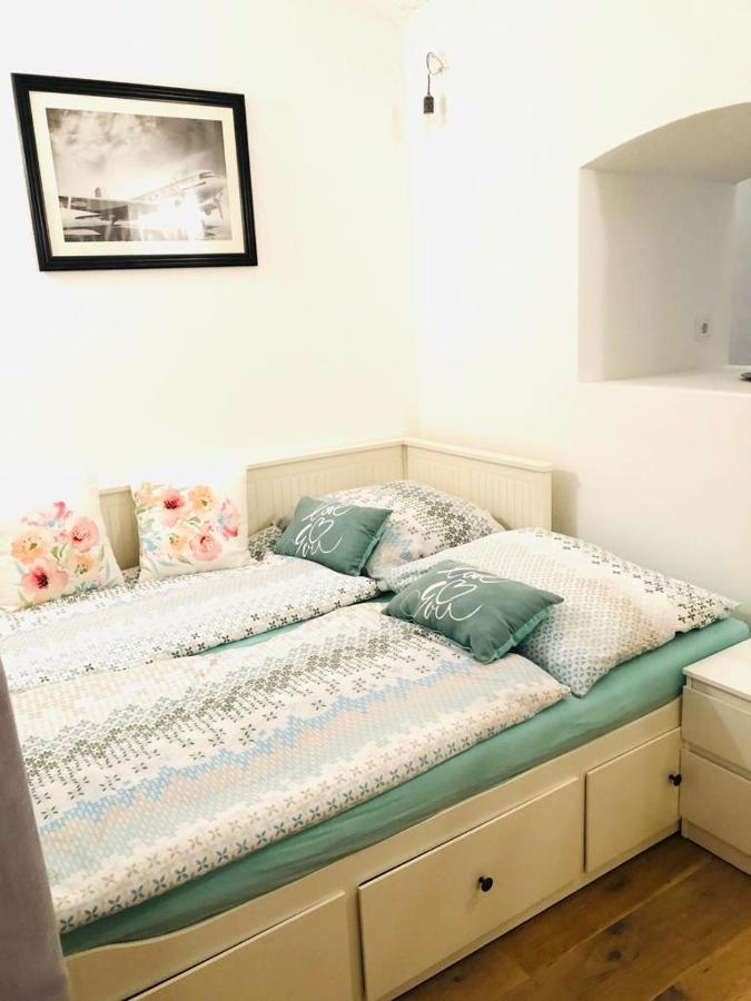 Atelier - Apartment With Garden เวียนนา ภายนอก รูปภาพ